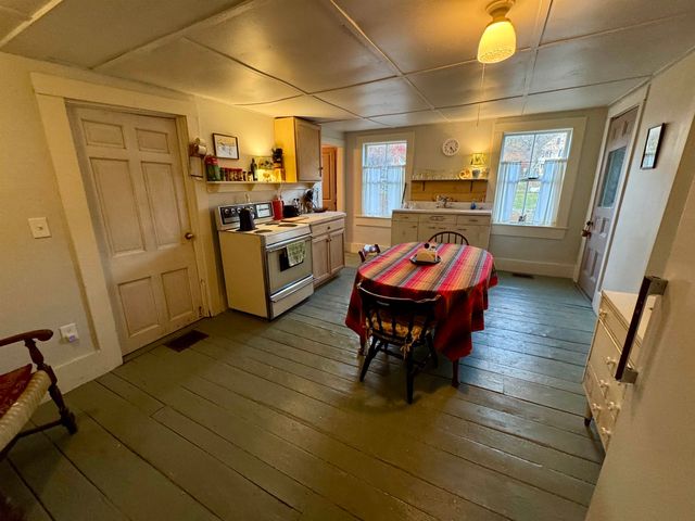 74 Chicken Farm Road, Corinth, VT 05040