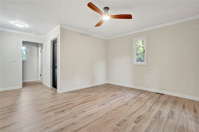237 Earle Road, Central, SC 29630