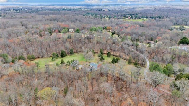 103 Glenn Haven TER, Goode, VA 24556