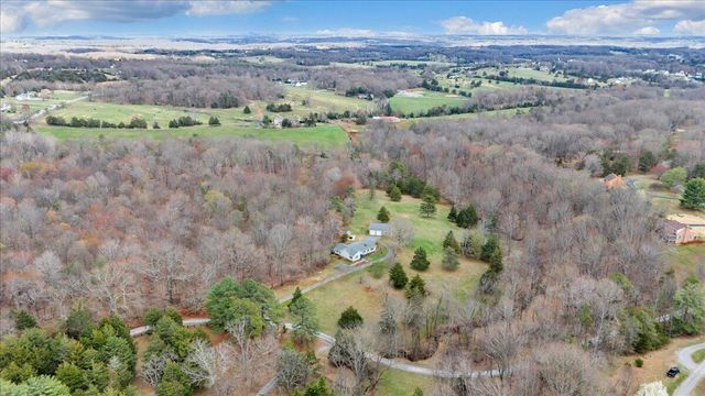 103 Glenn Haven TER, Goode, VA 24556