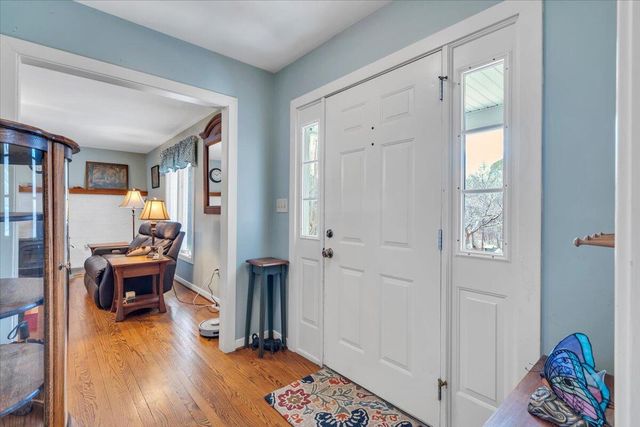 103 Glenn Haven TER, Goode, VA 24556