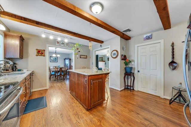 103 Glenn Haven TER, Goode, VA 24556