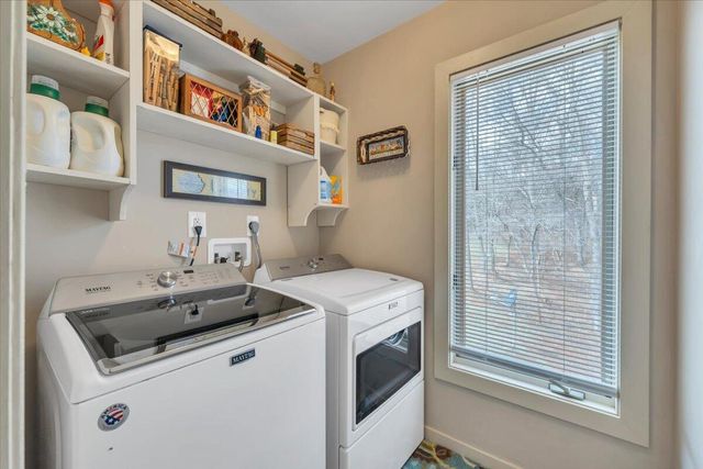 103 Glenn Haven TER, Goode, VA 24556