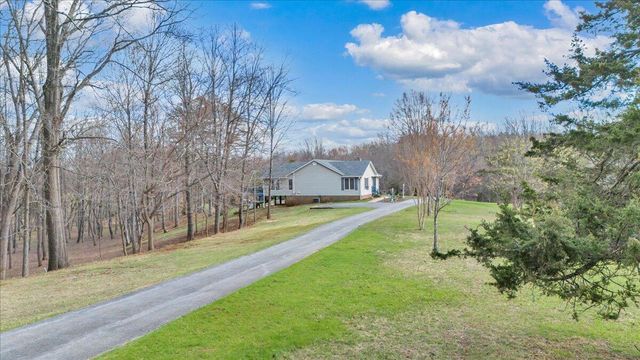103 Glenn Haven TER, Goode, VA 24556