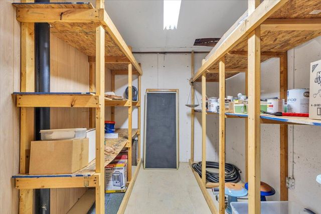 103 Glenn Haven TER, Goode, VA 24556