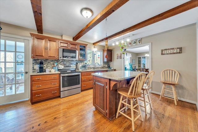 103 Glenn Haven TER, Goode, VA 24556