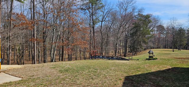 103 Glenn Haven TER, Goode, VA 24556