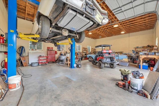 103 Glenn Haven TER, Goode, VA 24556