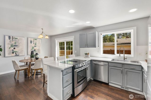 10008 2nd Place SE, Lake Stevens, WA 98258