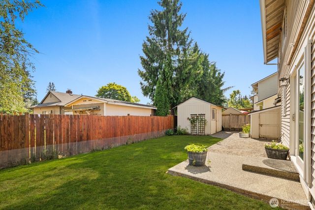10008 2nd Place SE, Lake Stevens, WA 98258