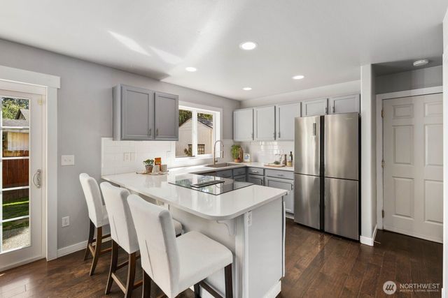10008 2nd Place SE, Lake Stevens, WA 98258