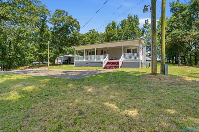 286 County Road 1241, Vinemont, AL 35179