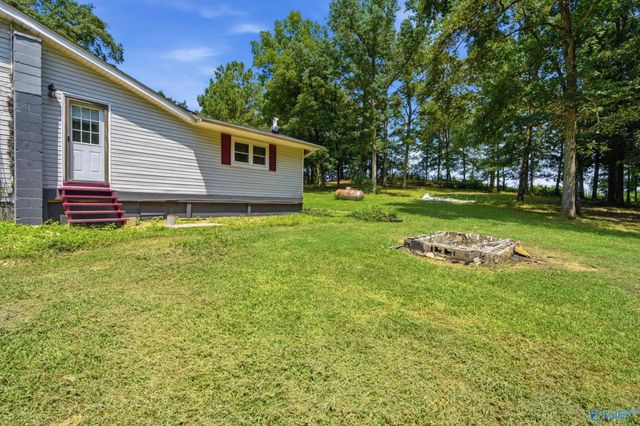 286 County Road 1241, Vinemont, AL 35179