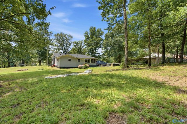 286 County Road 1241, Vinemont, AL 35179