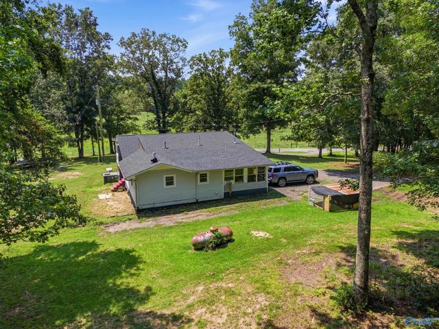 286 County Road 1241, Vinemont, AL 35179
