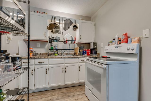 115 Townview Estates Drive, Elizabethton, TN 37643