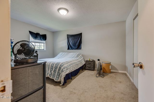 115 Townview Estates Drive, Elizabethton, TN 37643