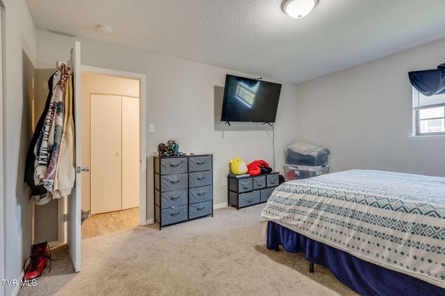 115 Townview Estates Drive, Elizabethton, TN 37643