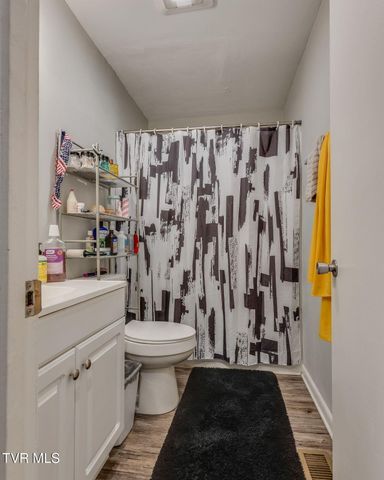 115 Townview Estates Drive, Elizabethton, TN 37643