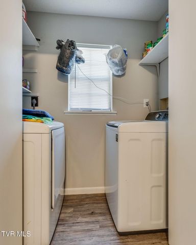 115 Townview Estates Drive, Elizabethton, TN 37643