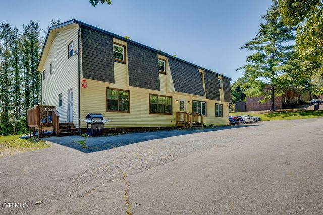 115 Townview Estates Drive, Elizabethton, TN 37643