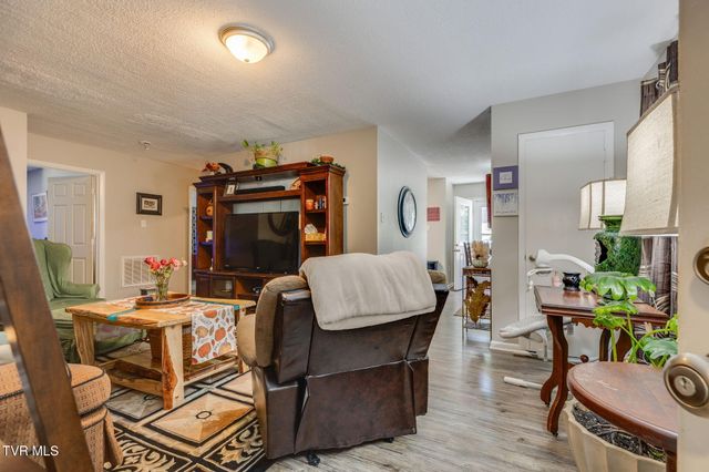 115 Townview Estates Drive, Elizabethton, TN 37643