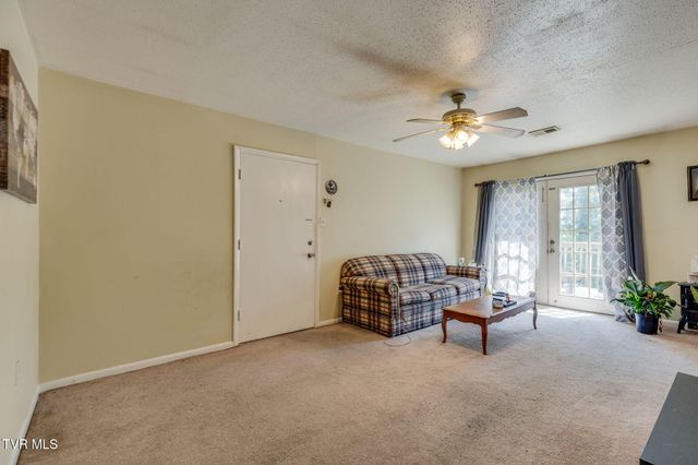 115 Townview Estates Drive, Elizabethton, TN 37643