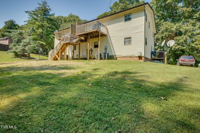 115 Townview Estates Drive, Elizabethton, TN 37643