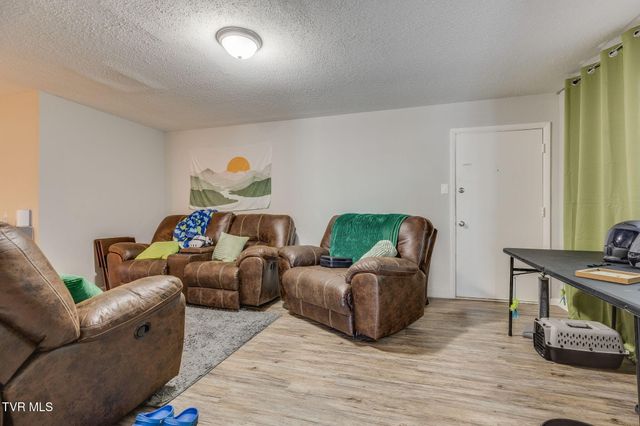 115 Townview Estates Drive, Elizabethton, TN 37643