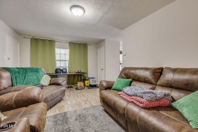 115 Townview Estates Drive, Elizabethton, TN 37643