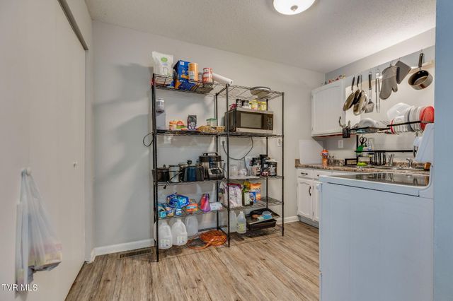 115 Townview Estates Drive, Elizabethton, TN 37643