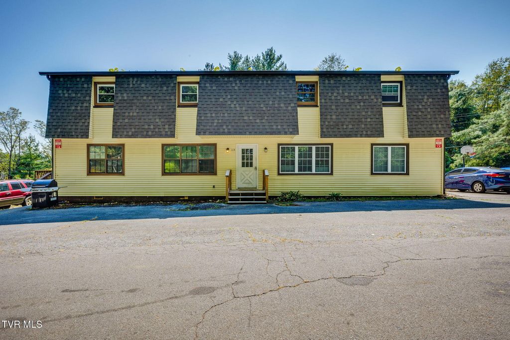 115 Townview Estates Drive, Elizabethton, TN 37643