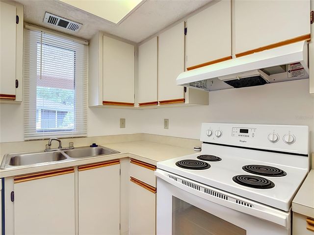 19505 QUESADA AVENUE EE204, Port Charlotte, FL 33948