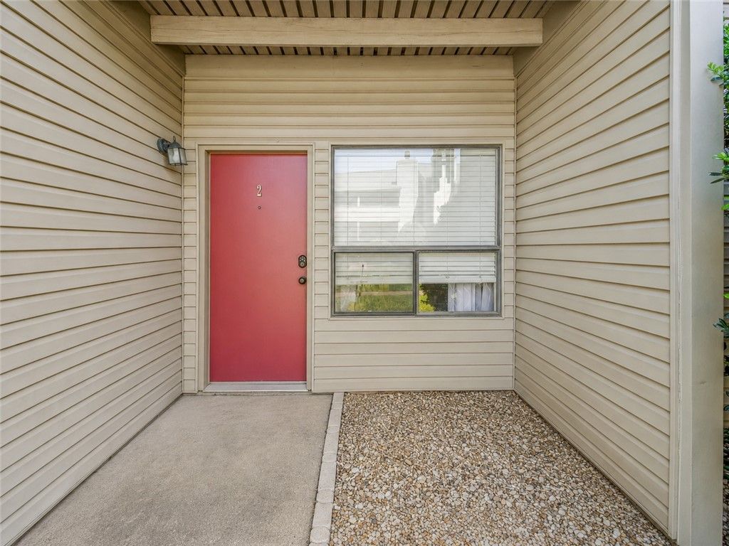 1902 Dartmouth Street O2, College Station, TX 77840 — exterior