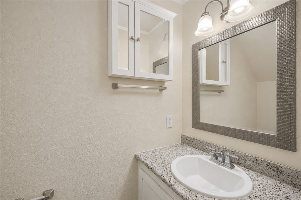 1902 Dartmouth Street O2, College Station, TX 77840 — photo 3