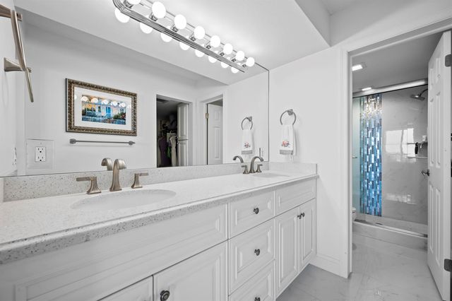 134 Lakeshore Drive 814, North Palm Beach, FL 33408