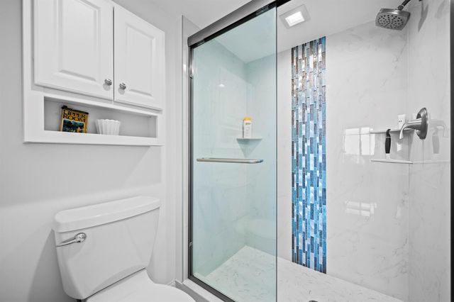 134 Lakeshore Drive 814, North Palm Beach, FL 33408