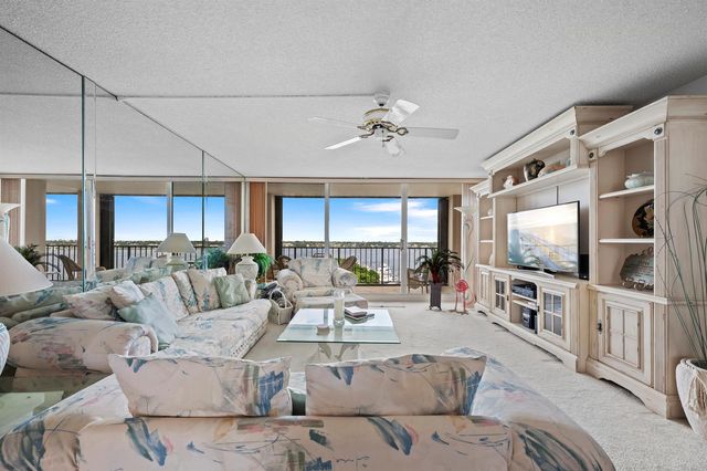 134 Lakeshore Drive 814, North Palm Beach, FL 33408