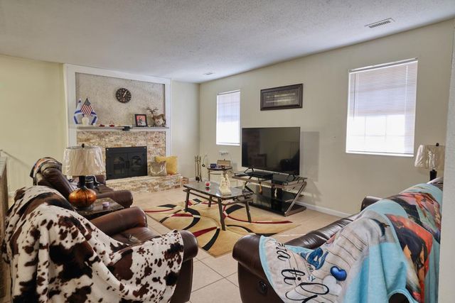 167 Oakdale Dr, Ozark, AL 36360