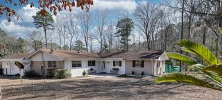 167 Oakdale Dr, Ozark, AL 36360