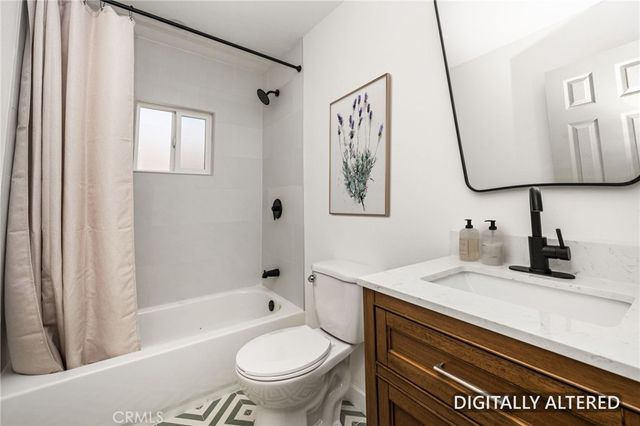 2514 Exposition Place, Los Angeles, CA 90018