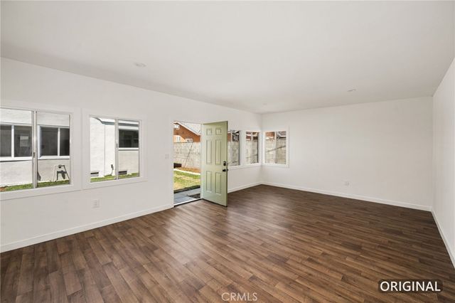 2514 Exposition Place, Los Angeles, CA 90018