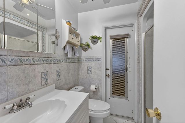 1570 NW 70th Terrace, Margate, FL 33063