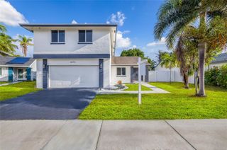 14751 Cedar Creek Pl, Davie, FL 33325