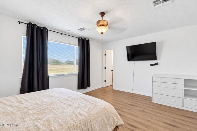 11531 FLOR LIATRIS Drive, Socorro, TX 79927