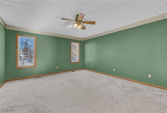 765 Ravenhill Road, Northfield, OH 44067