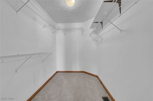 765 Ravenhill Road, Northfield, OH 44067