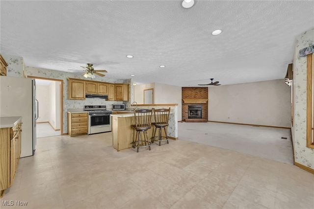 765 Ravenhill Road, Northfield, OH 44067