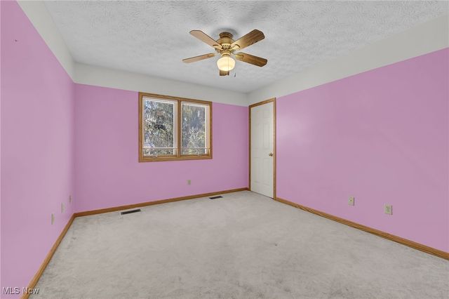 765 Ravenhill Road, Northfield, OH 44067