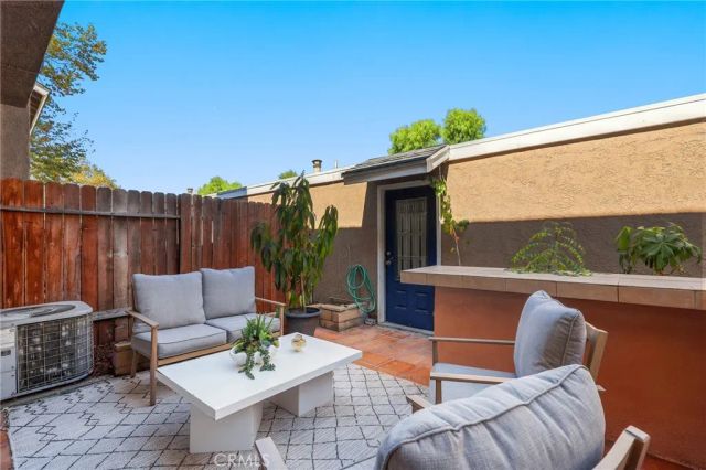 26 Helena 69, Irvine, CA 92604